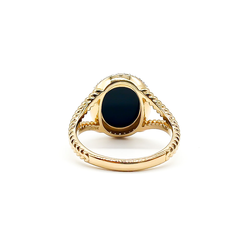 14ct Gold Onyx and Diamond Ring