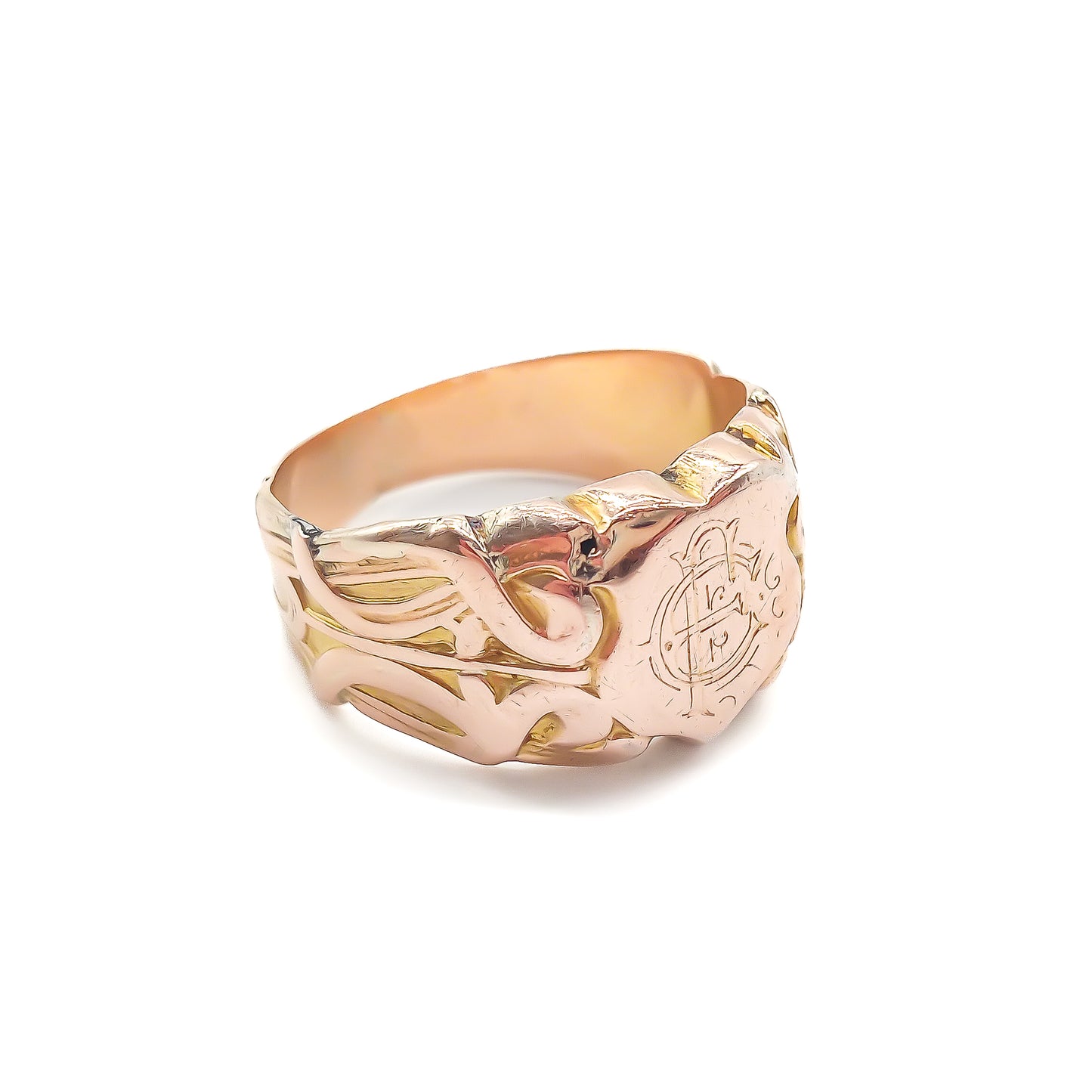 Magnificent 14ct rose gold signet ring with fancy script letters on a crest and beautiful art nouveau detail on the shank. 