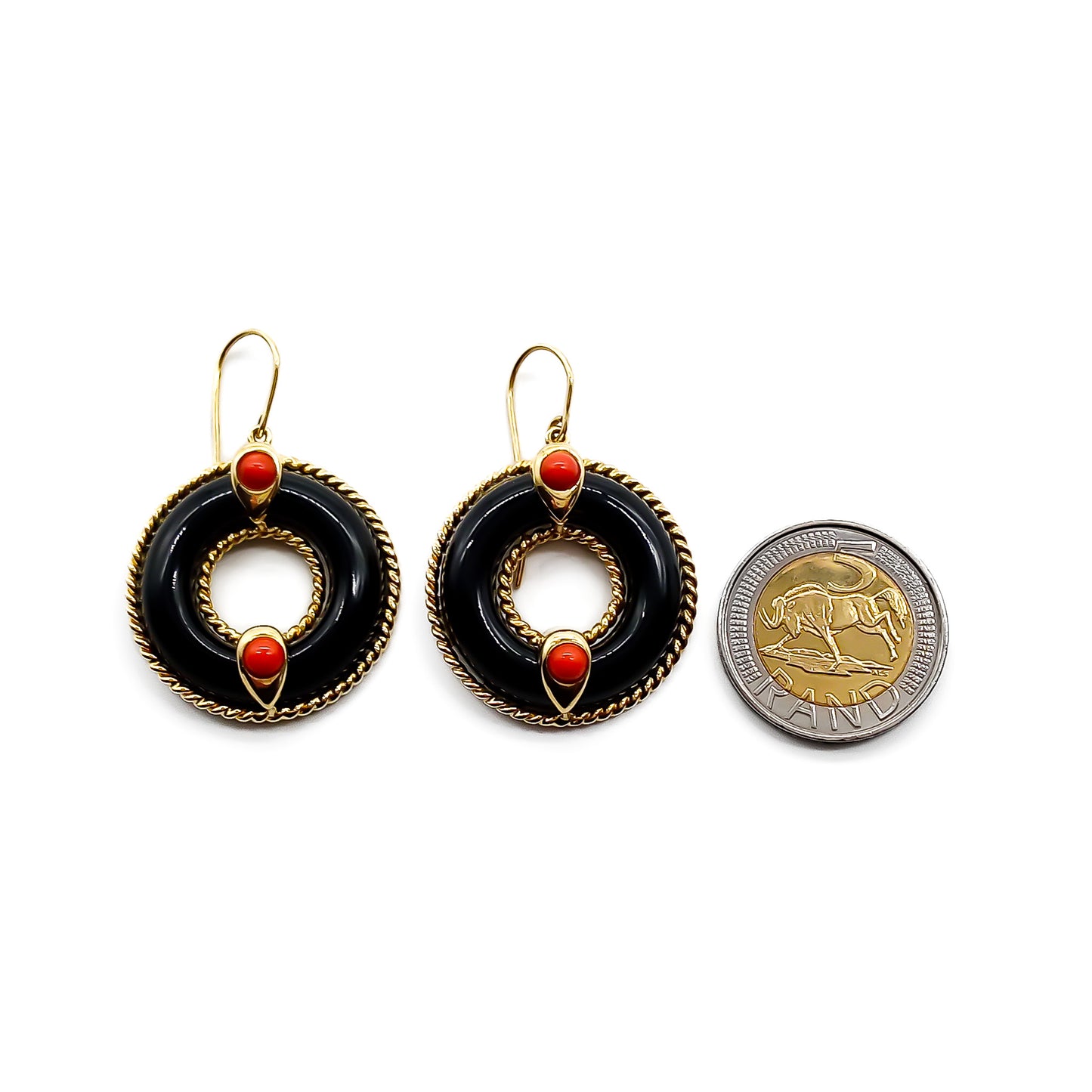 Glamorous large 18ct gold drop earrings, each set with a circular onyx and two Mediterranean coral cabochons. Italy