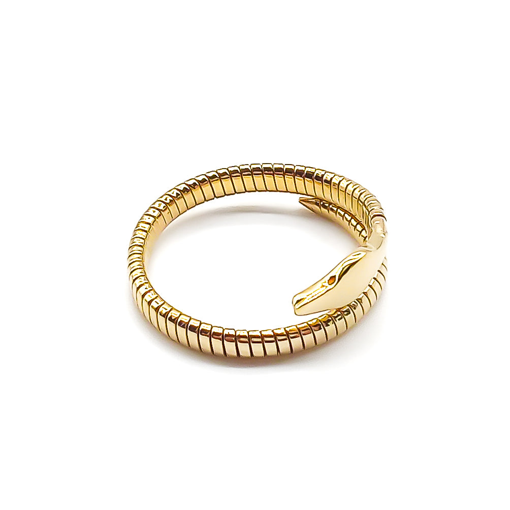 Irresistible 18ct yellow gold serpent ring. Italy