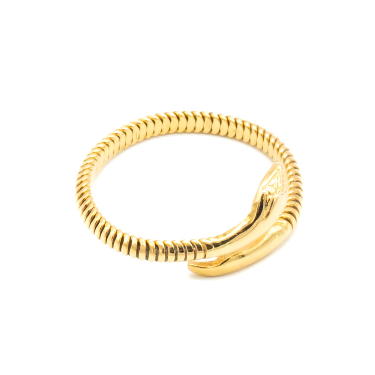 Charming 18ct yellow gold serpent ring with lovely detail.