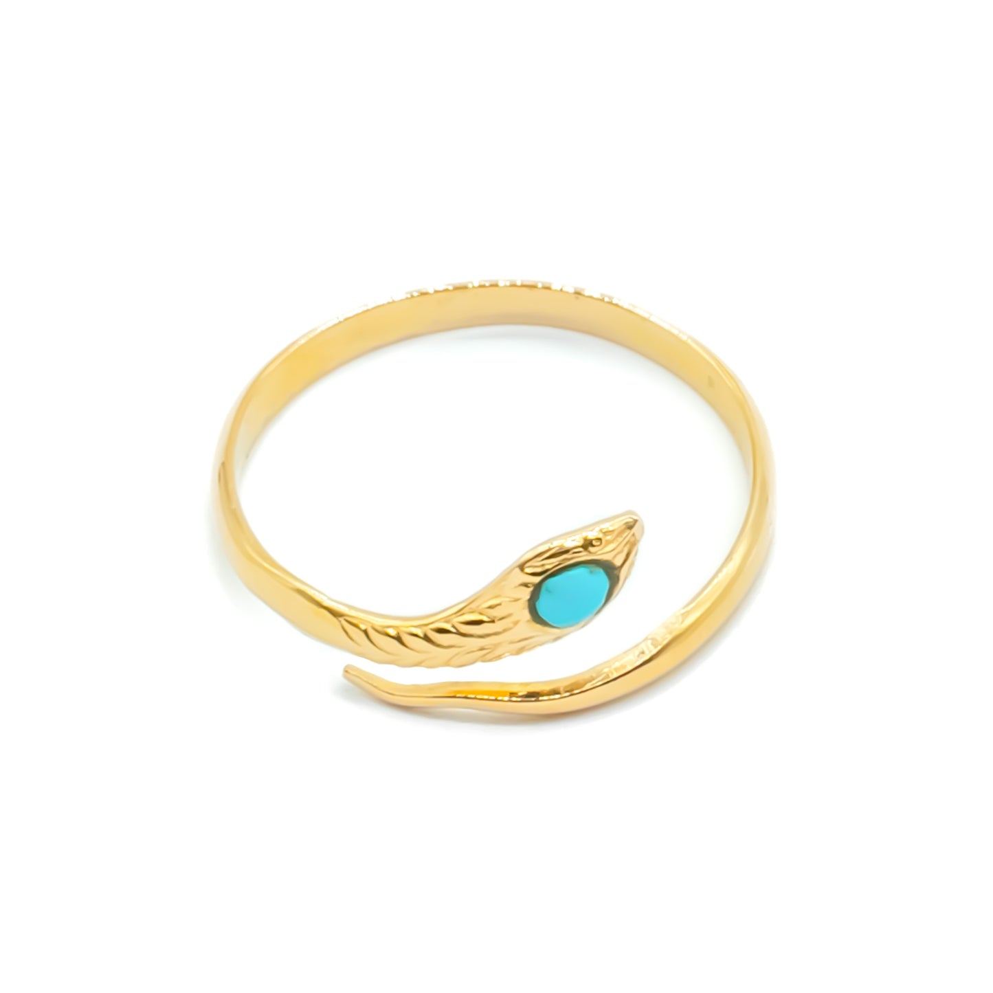 Delicate vintage 18ct gold snake ring with an engraved head, set with a cabochon turquoise stone. Italy.