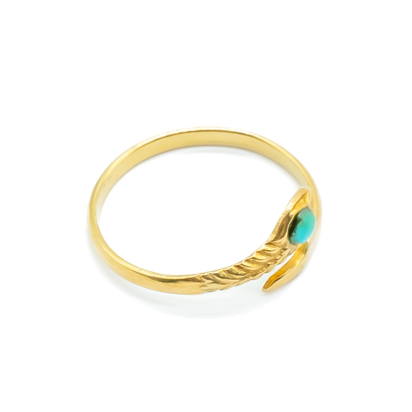 Delicate vintage 18ct gold snake ring with an engraved head, set with a cabochon turquoise stone. Italy.