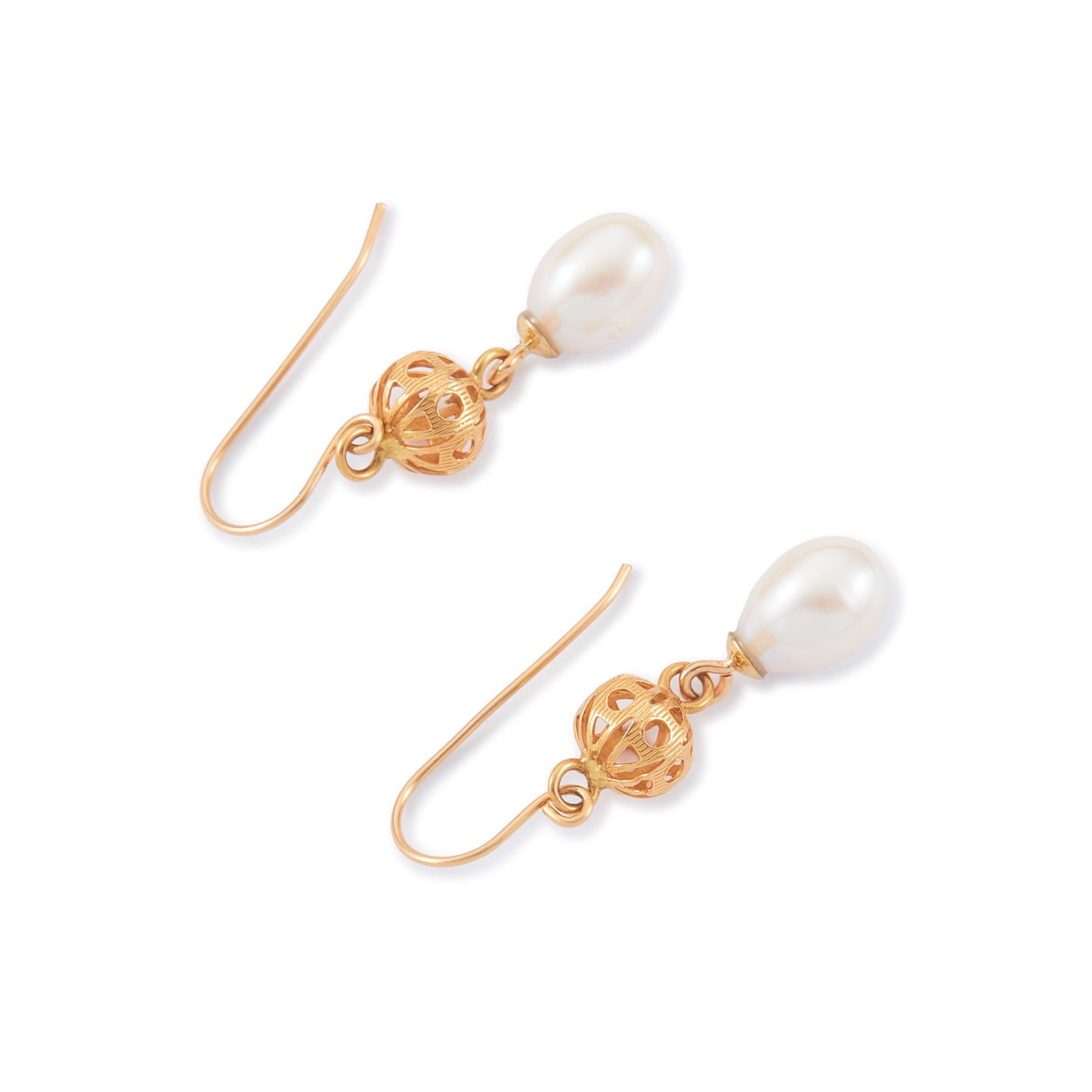 Vintage 18ct yellow gold dangling earrings, each set with a lustrous pearl drop.