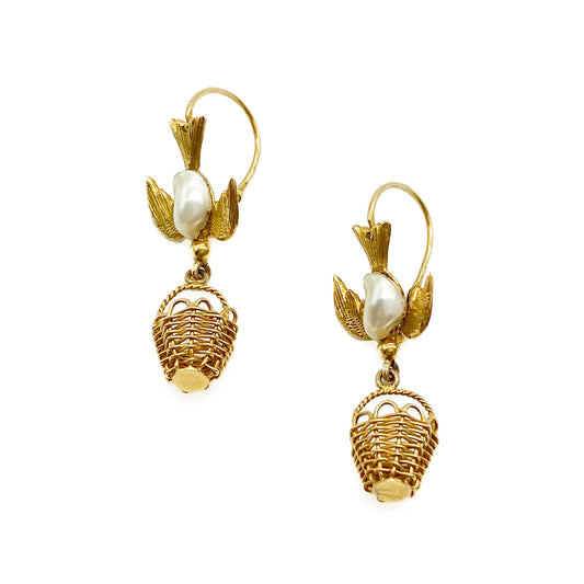 Charming 18ct gold pearl earrings depicting swallows carrying woven baskets. Italy