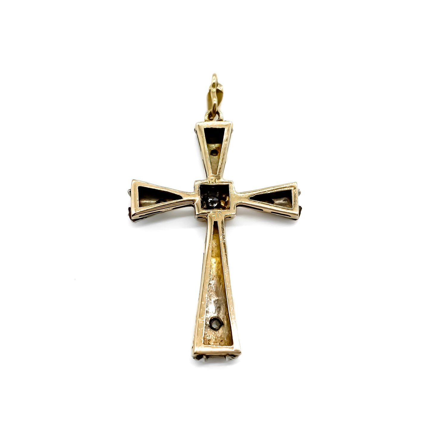 Pretty 18ct rose gold and platinum cross set with a small centre diamond and four diamond chips. Argentina Circa 1930’s