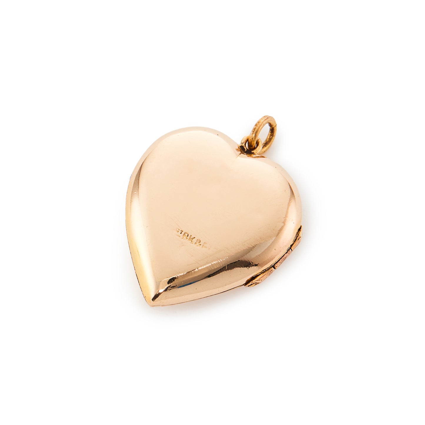 Beautifully engraved 9ct gold back and front heart shaped locket. Circa 1930’s