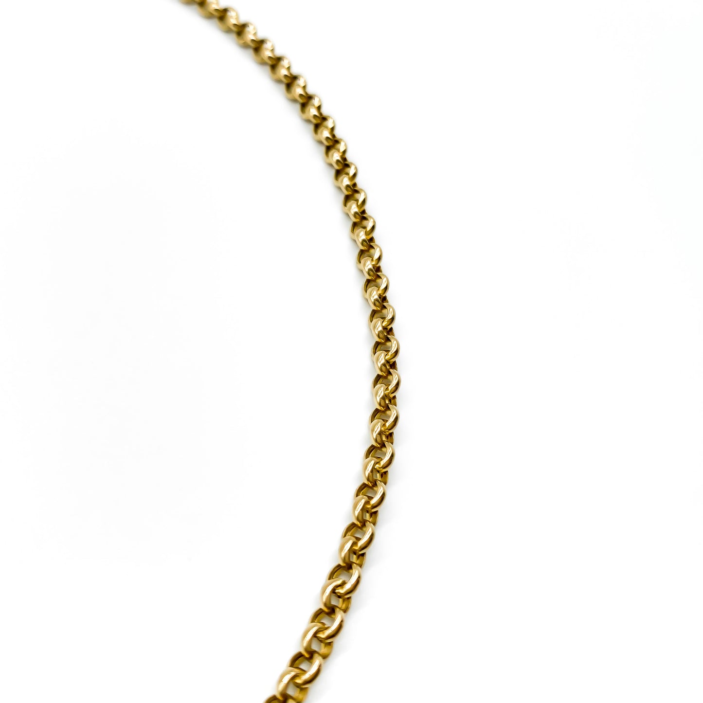 Classic 9ct gold belcher link chain with a dog-clip. 