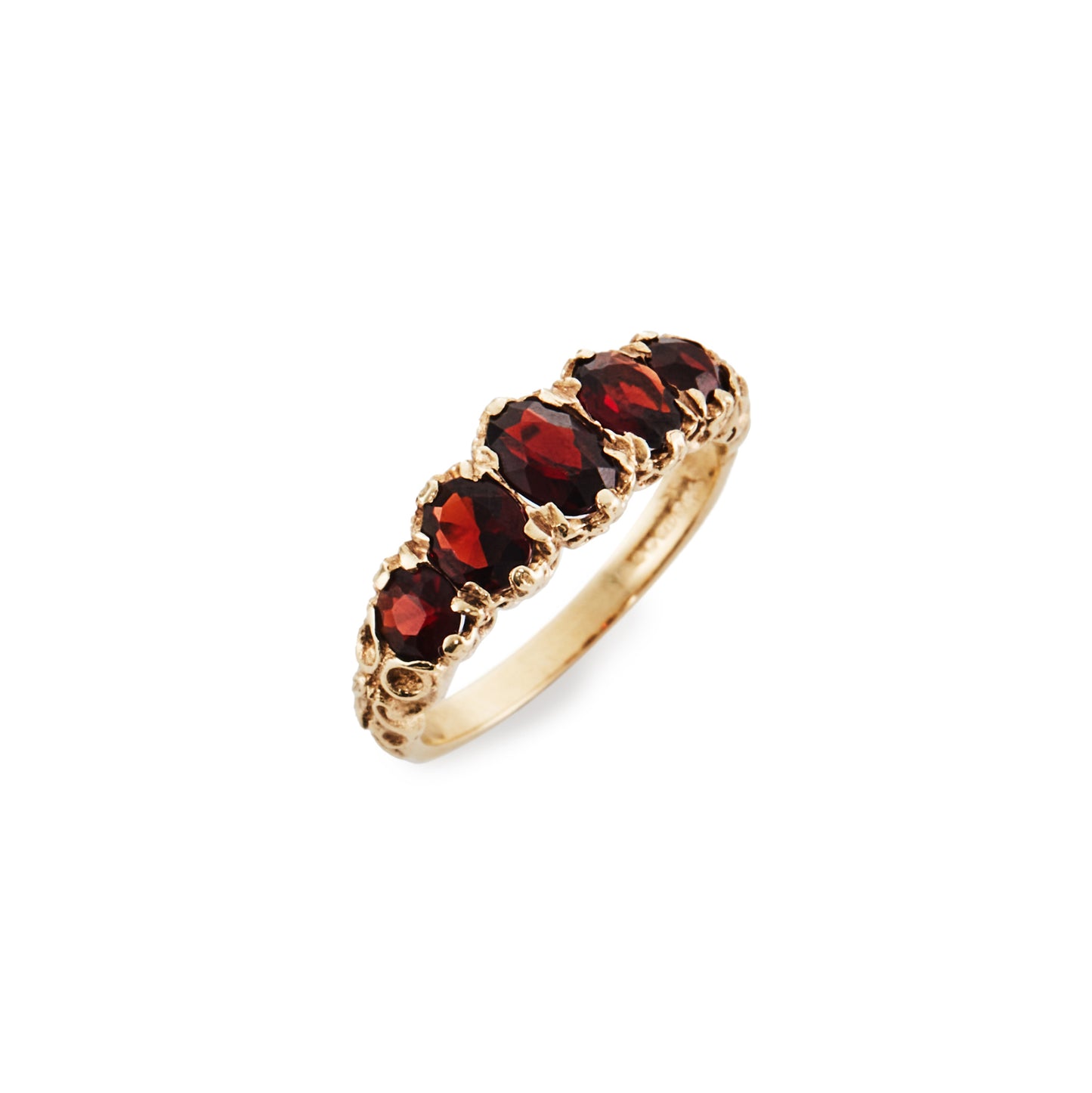 9ct Gold Garnet Ring