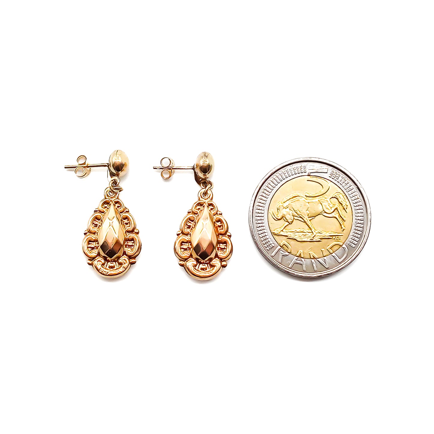 Pretty 9ct rose gold repoussé drop earrings. Circa 1930’s 