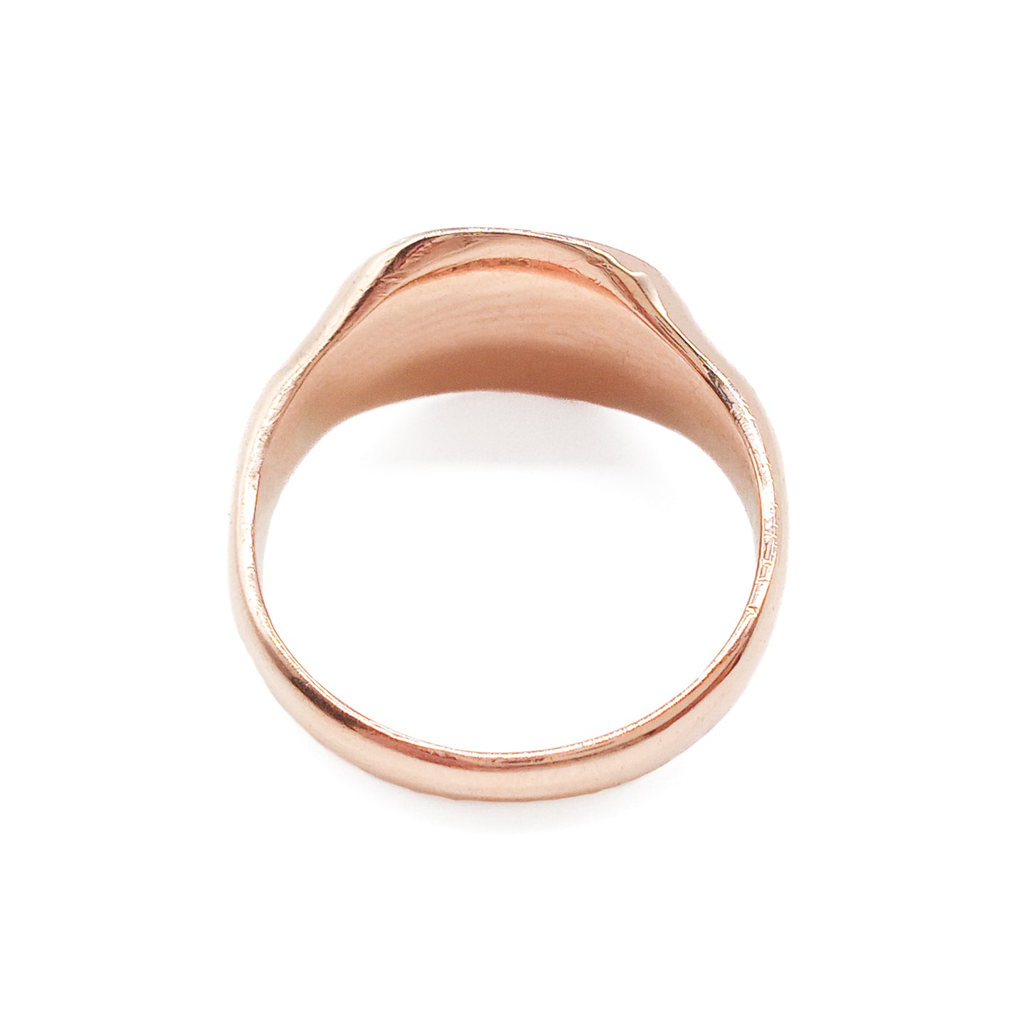 Classic 9ct rose gold signet ring. Ideal to be engraved. Birmingham 1913