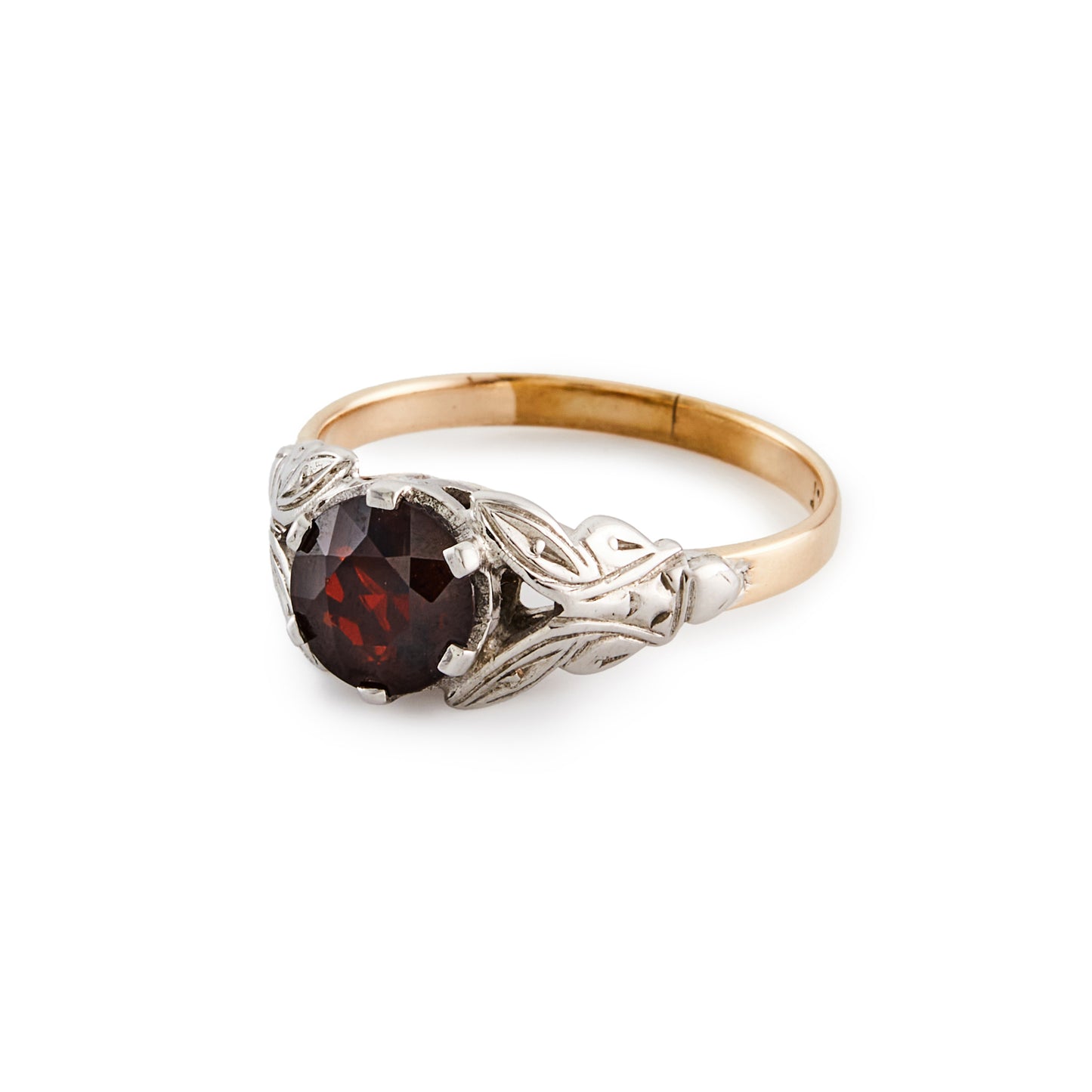9ct Rose and White Gold Garnet Ring