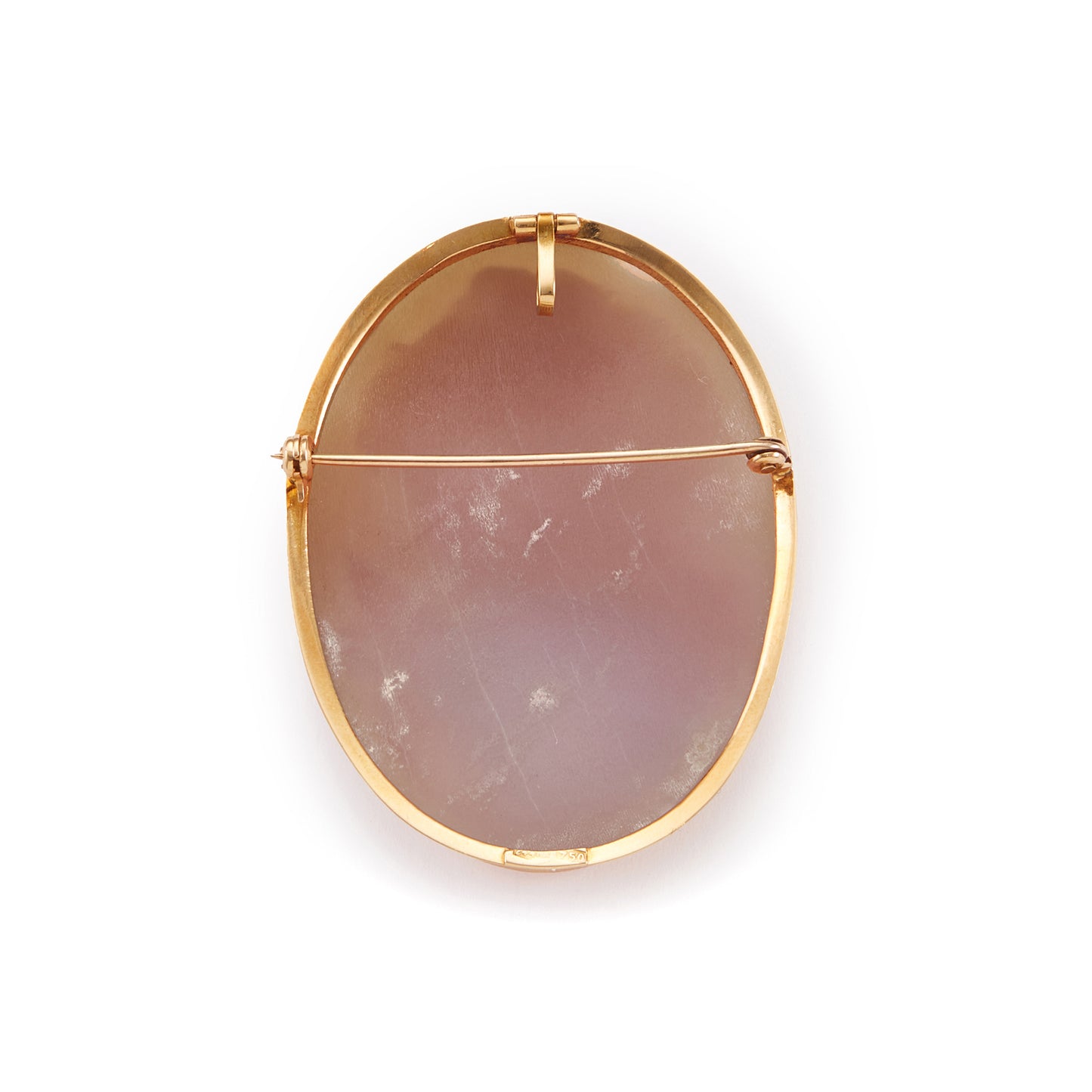 Beautifully carved Edwardian cameo depicting a silhouette of a lady, set in an 18ct gold frame. Can also be worn as a brooch.