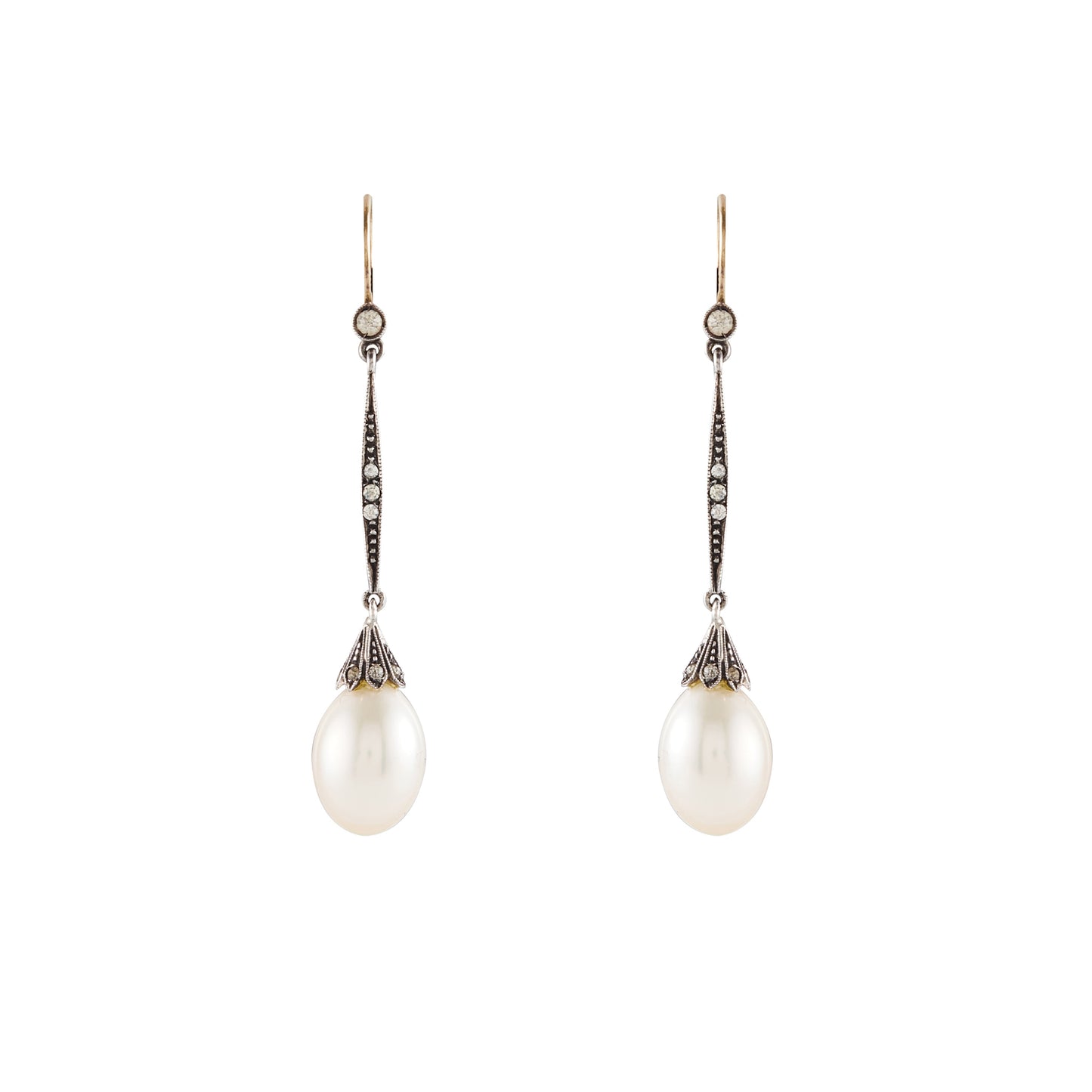 Exquisite Edwardian 18ct gold and silver earrings, each set with seven paste stones and a luminous pearl drop.