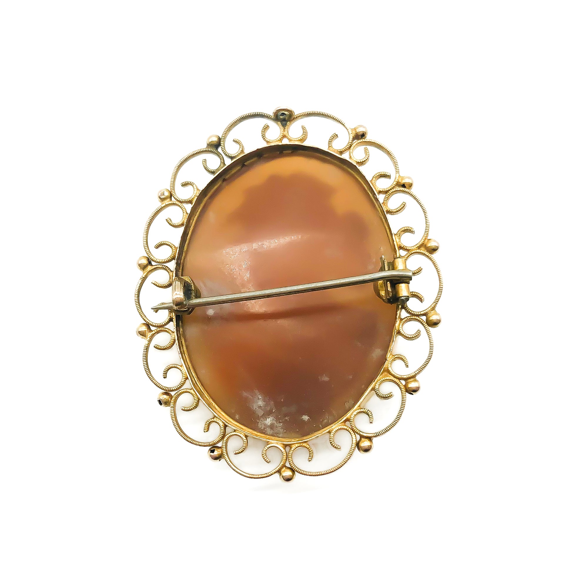 Beautifully carved Edwardian cameo brooch with an ornate 9ct gold frame.