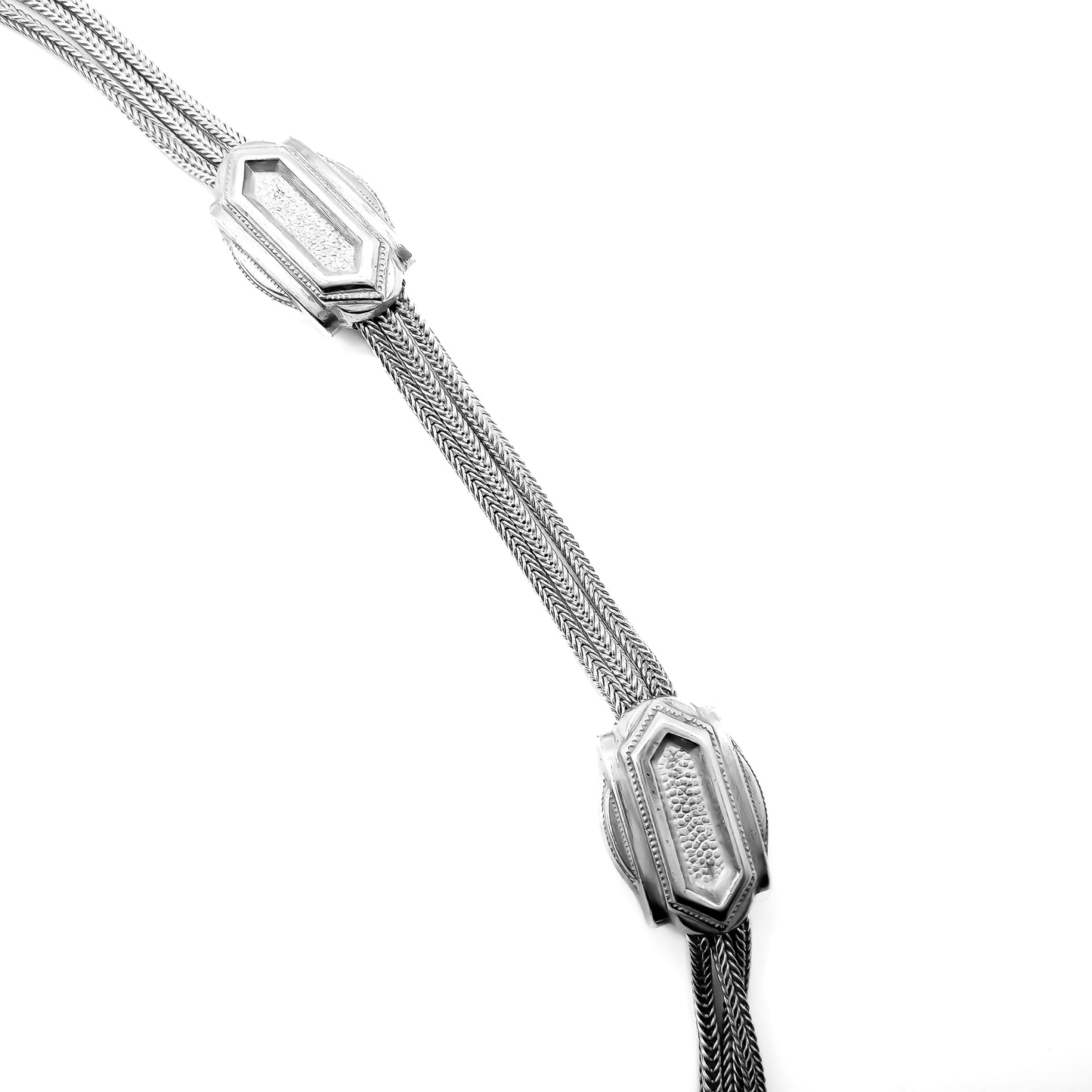 Magnificent silver Albertina necklace with ornate detail and dog-clip clasp. Italy. Circa 1900’s