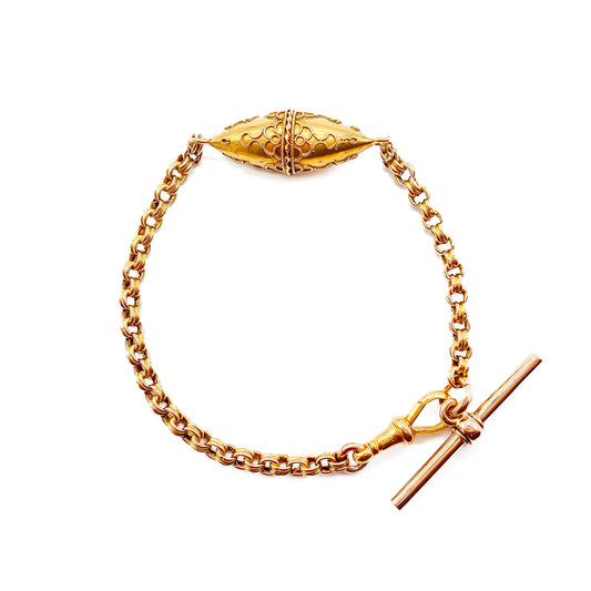 Pretty Victorian 15ct yellow gold Albertina bracelet with a dog clip, t-bar and intricate Etruscan detail. 