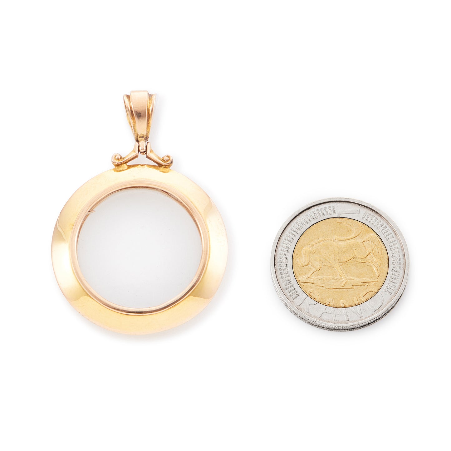 Classic Victorian double-sided rose gold picture locket. Ideal for two photographs.
Birmingham 1905