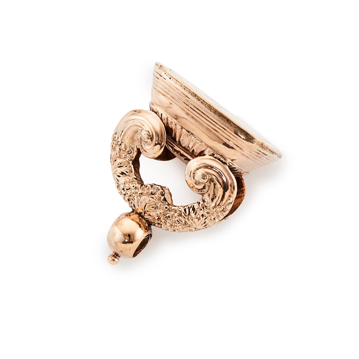 Magnificent Victorian rose gold cased seal with an ornate engraving of a capital ‘M’.