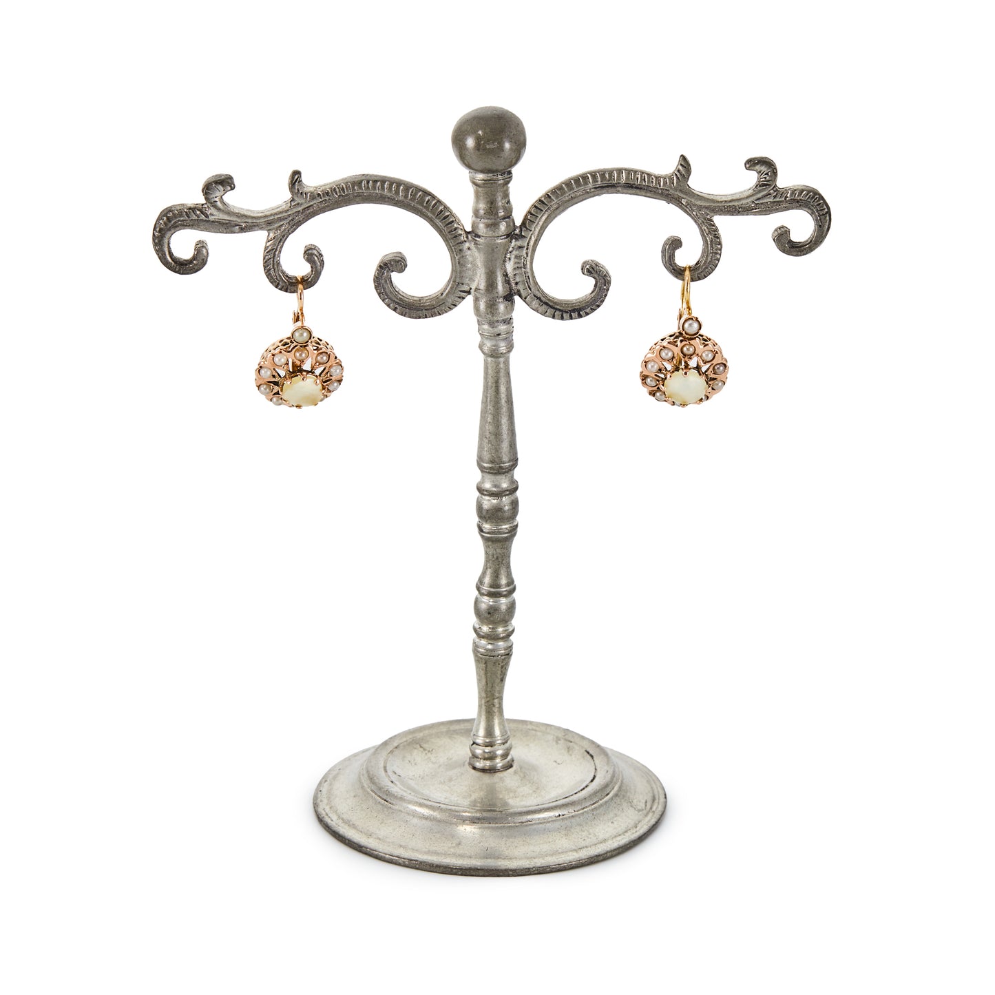 Lovely Victorian 9ct rose gold drop earrings, each set with eleven seed pearls and a half pearl in the centre.