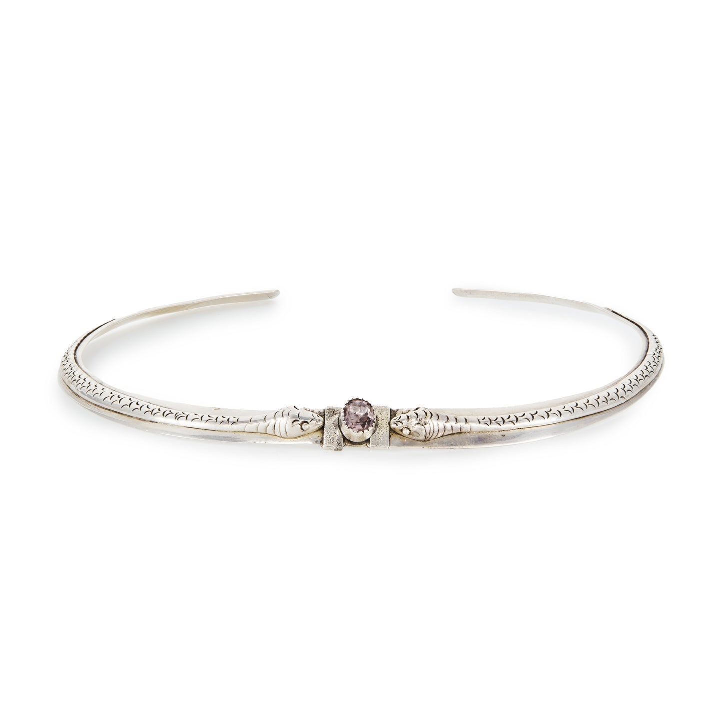 Stylish Mid-century silver choker depicting two beautifully carved serpents, centred by a light purple amethyst.