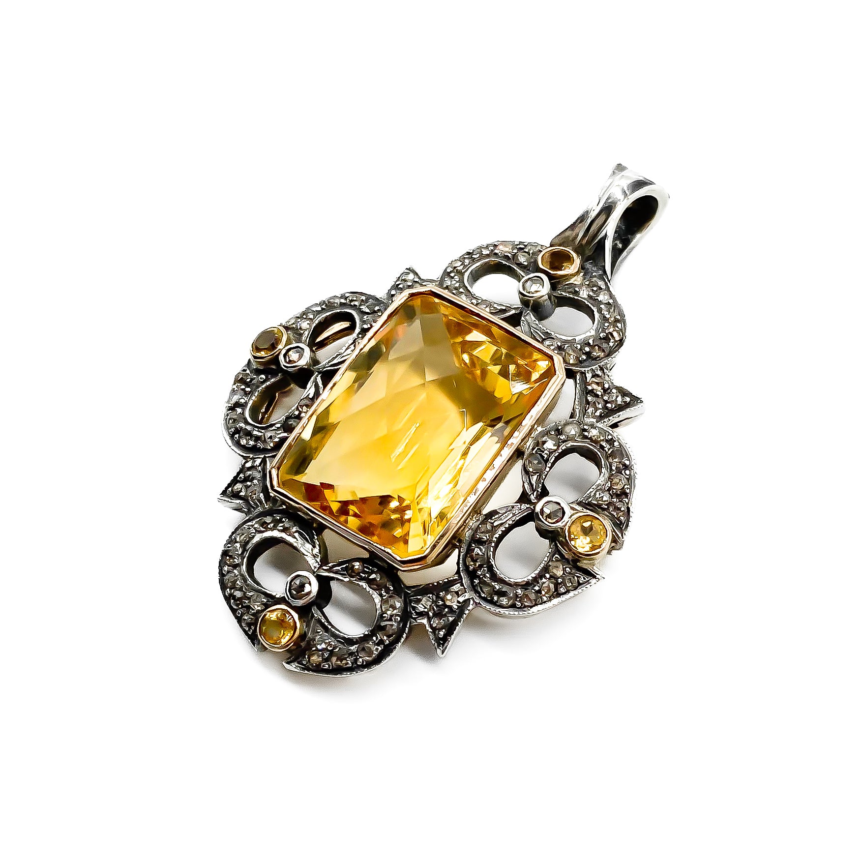Gorgeous rose gold and silver pendant set with a beautifully faceted rectangular citrine and four smaller round citrines in a pavé diamond setting.