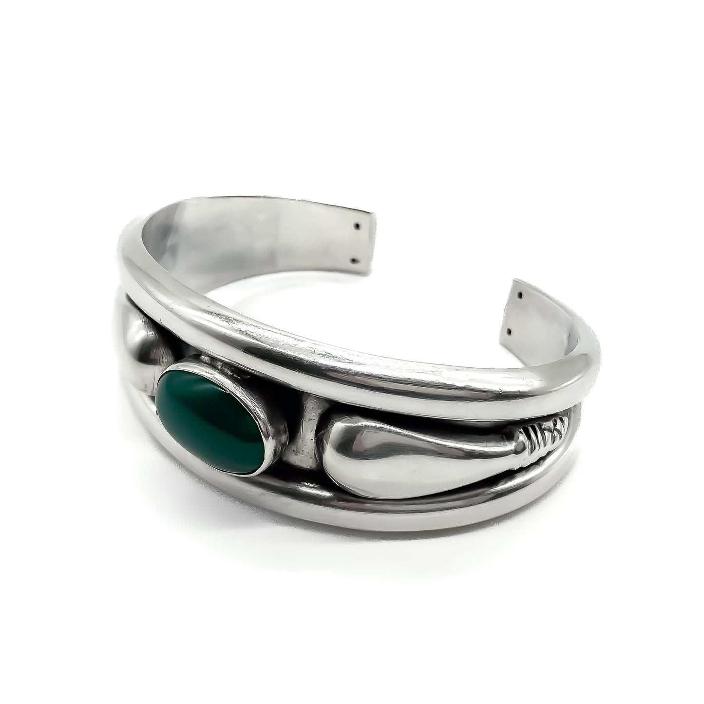 Stylish vintage silver bangle set with an oval chrysoprase cabochon stone.