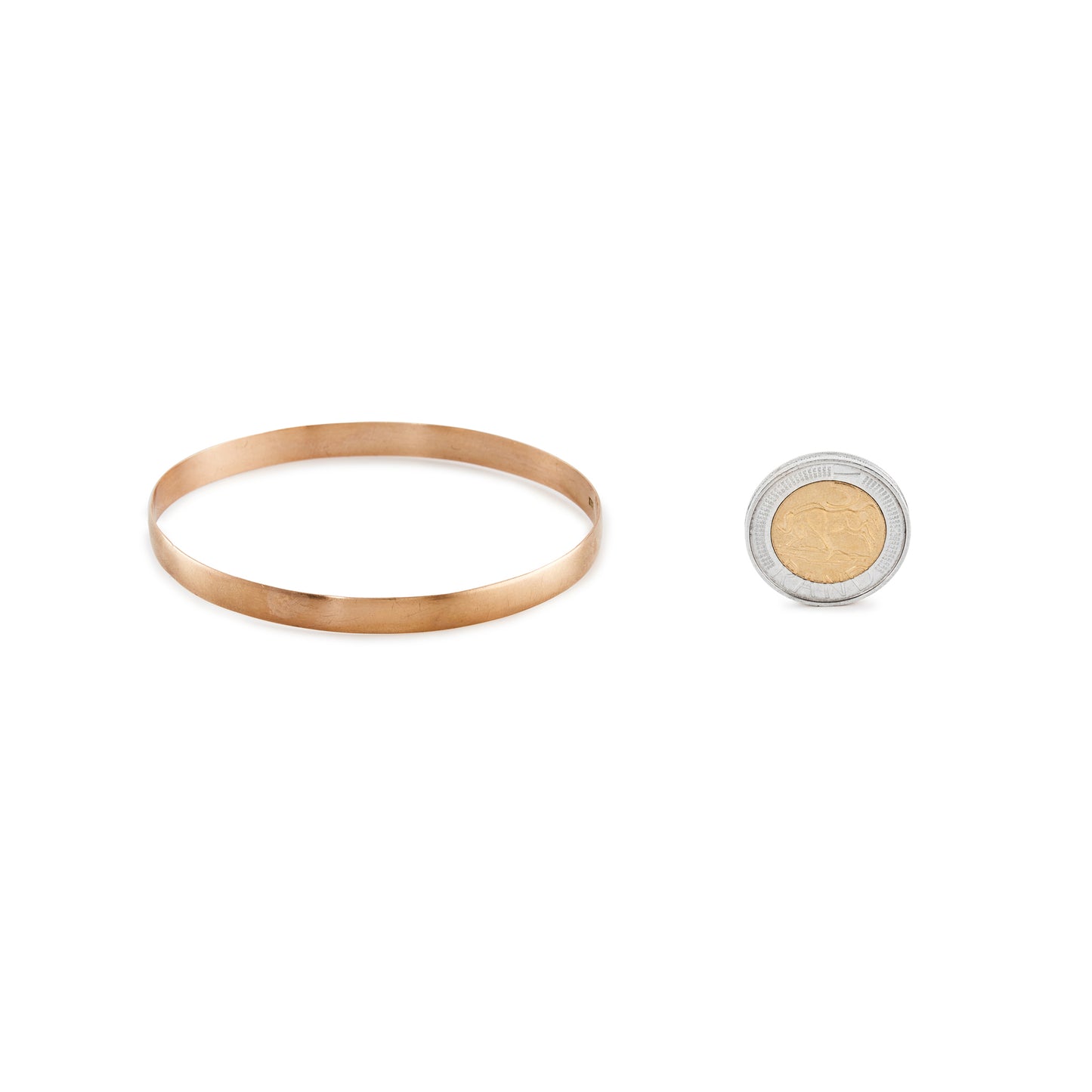 Classic vintage 9ct rose gold d-shaped bangle.