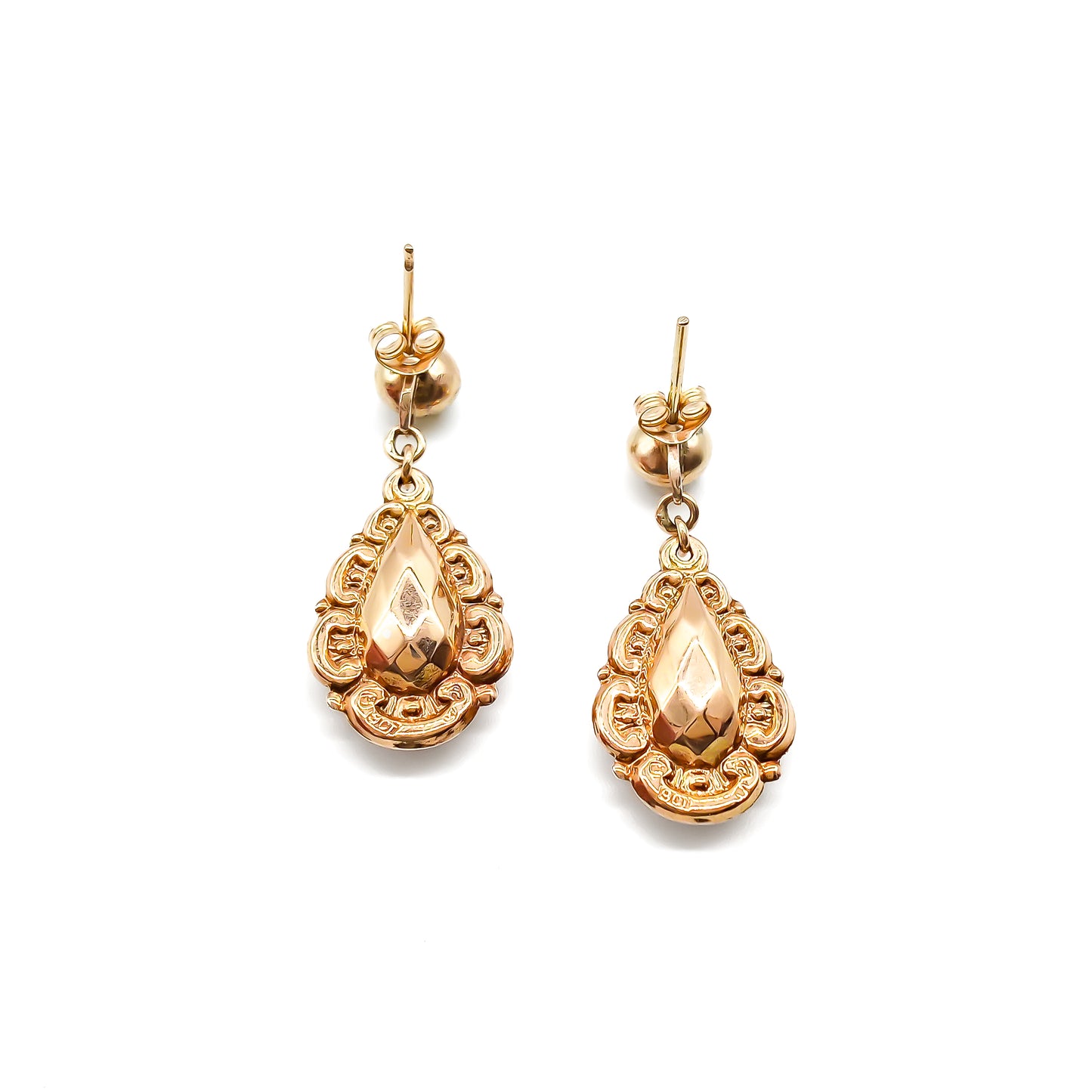 Pretty 9ct rose gold repoussé drop earrings. Circa 1930’s