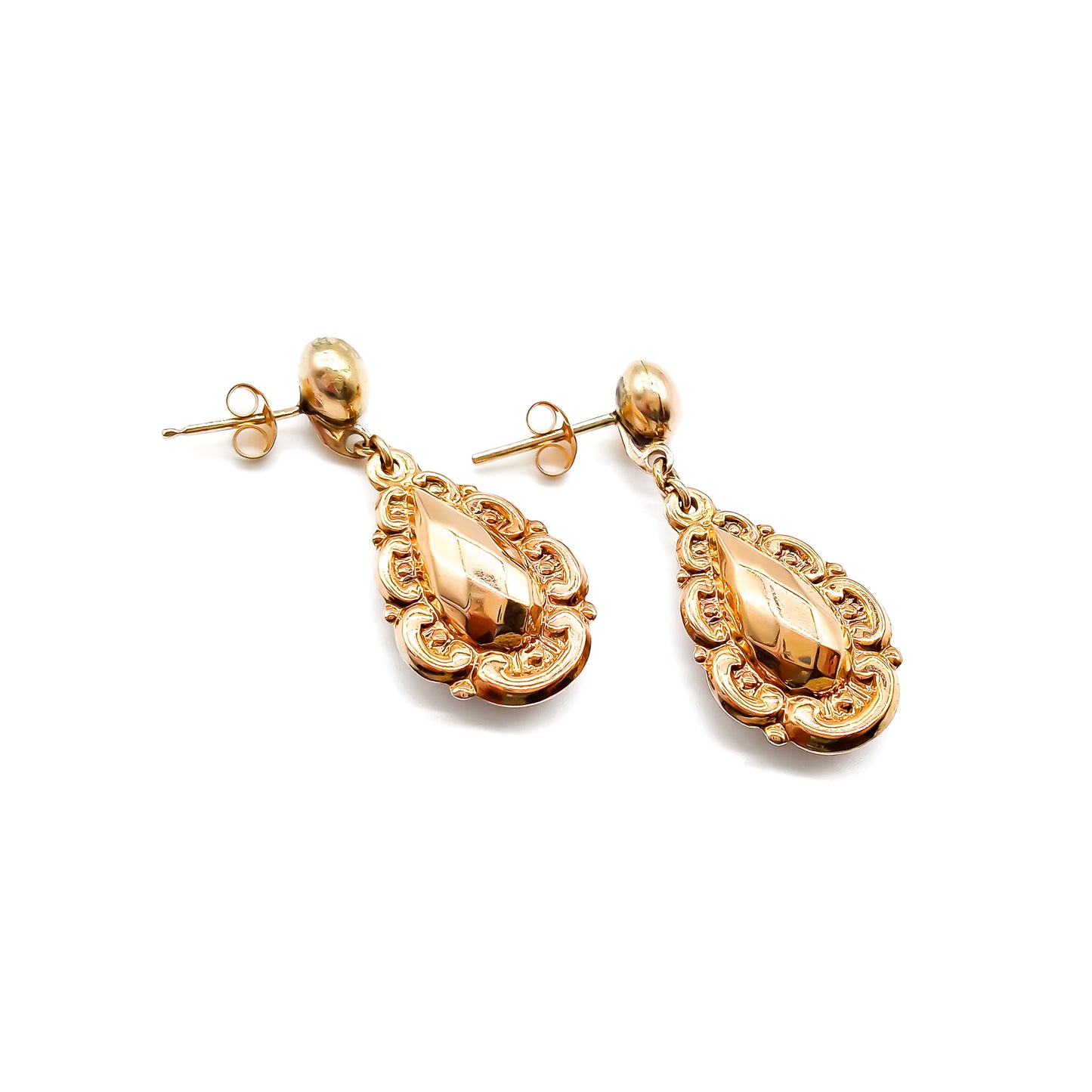 Pretty 9ct rose gold repoussé drop earrings.  Circa 1930’s 