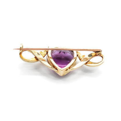 Stunning Victorian 15ct gold brooch set with a deep purple, heart-shaped amethyst and forty tiny seed pearls.