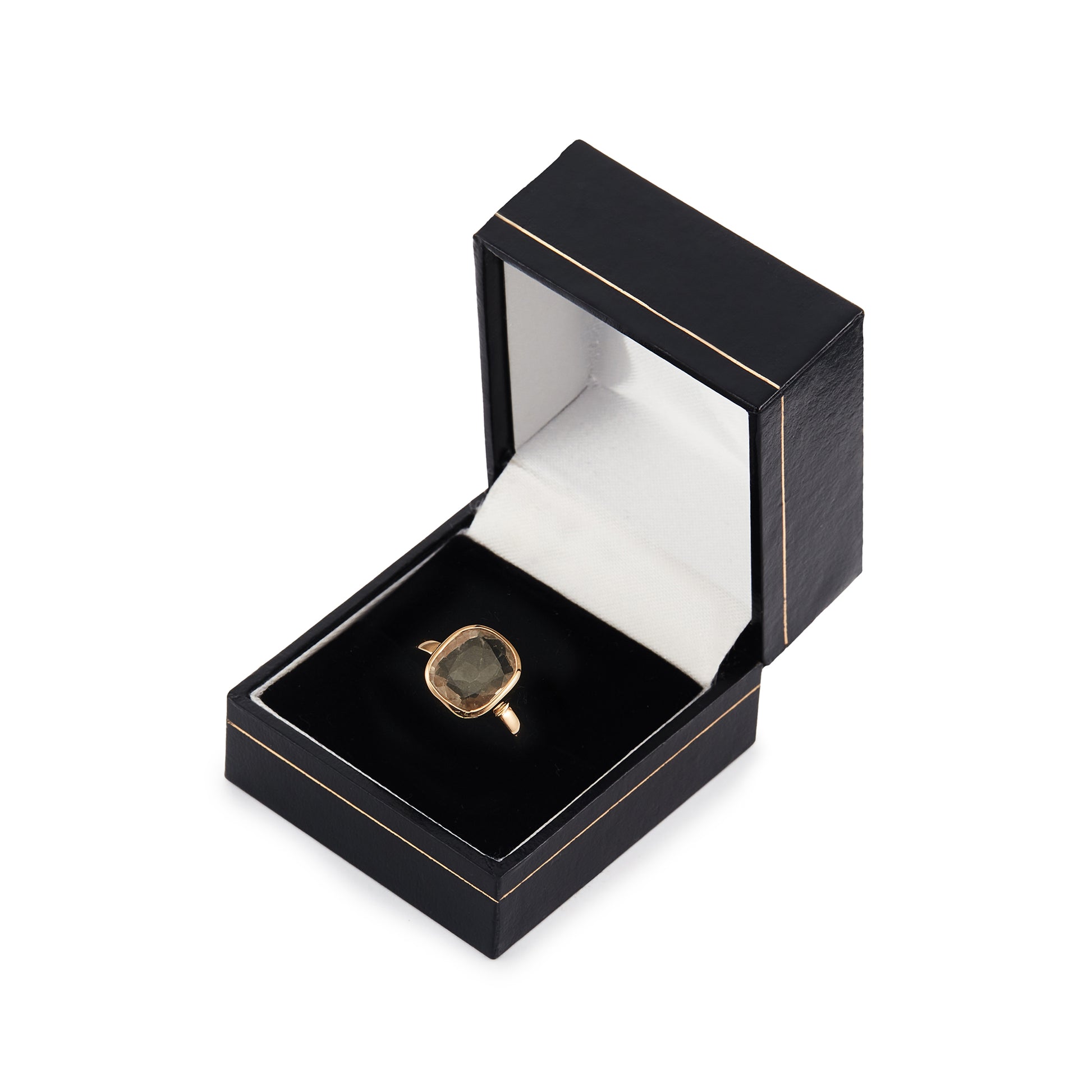 Very unusual 15ct gold ring with a cushion-cut lab-grown sapphire in a tube setting. Comes with a Gem Lab ID.