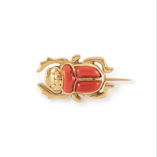Charming 18ct gold scarab beetle brooch/pin set with coral.