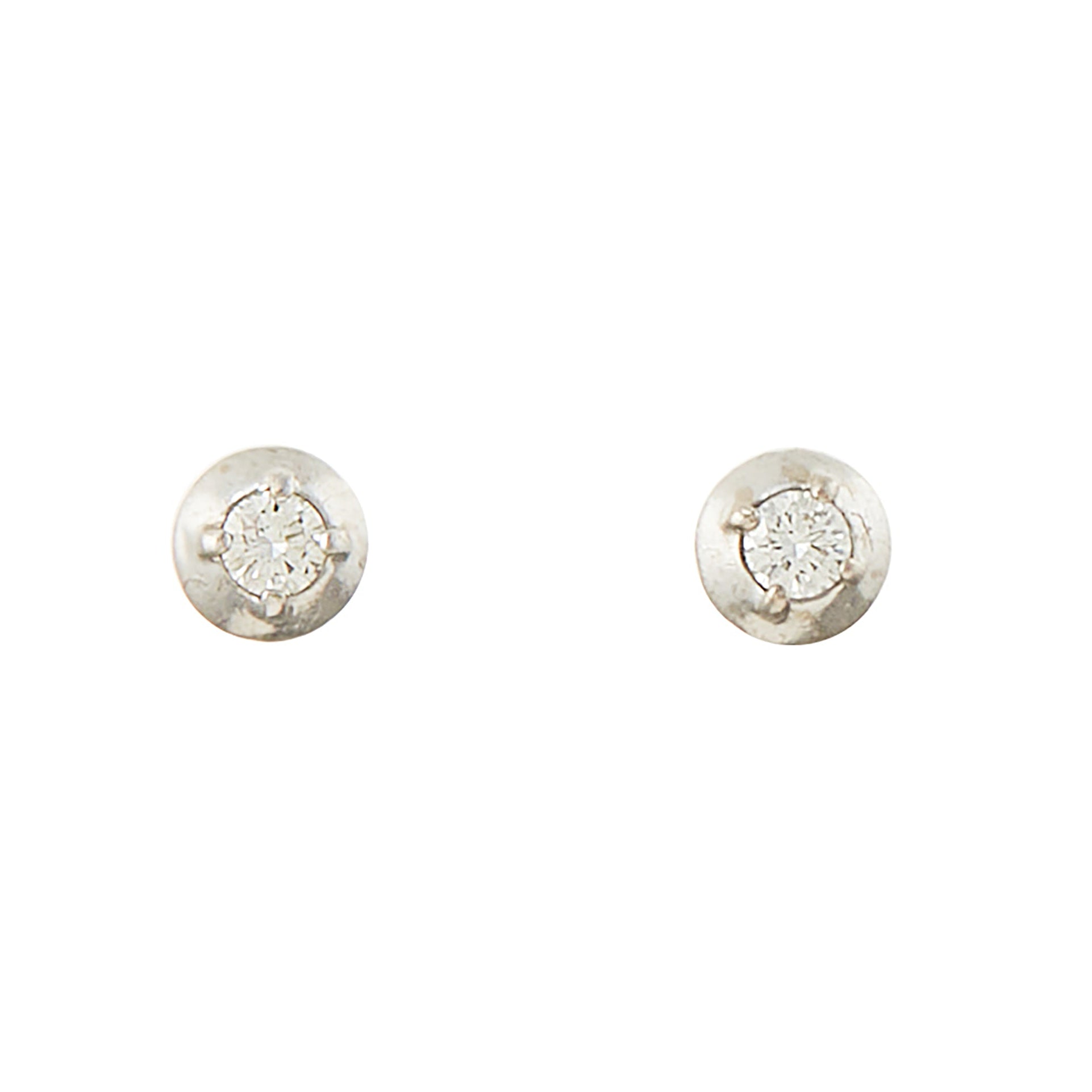 Classic 18ct white and yellow gold diamond stud earrings.