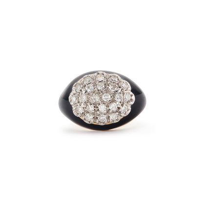 Exquisite black enamelled vintage 18ct yellow gold ring set with twenty-two diamonds.