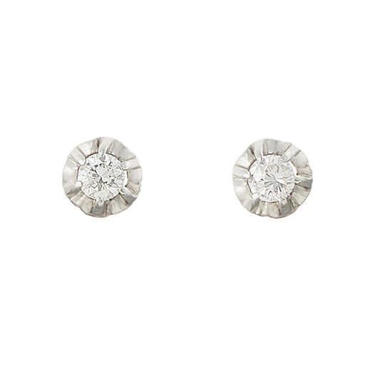 Classic 18ct white gold stud earrings, each with a 0.20ct diamond in a six claw setting. Argentina.