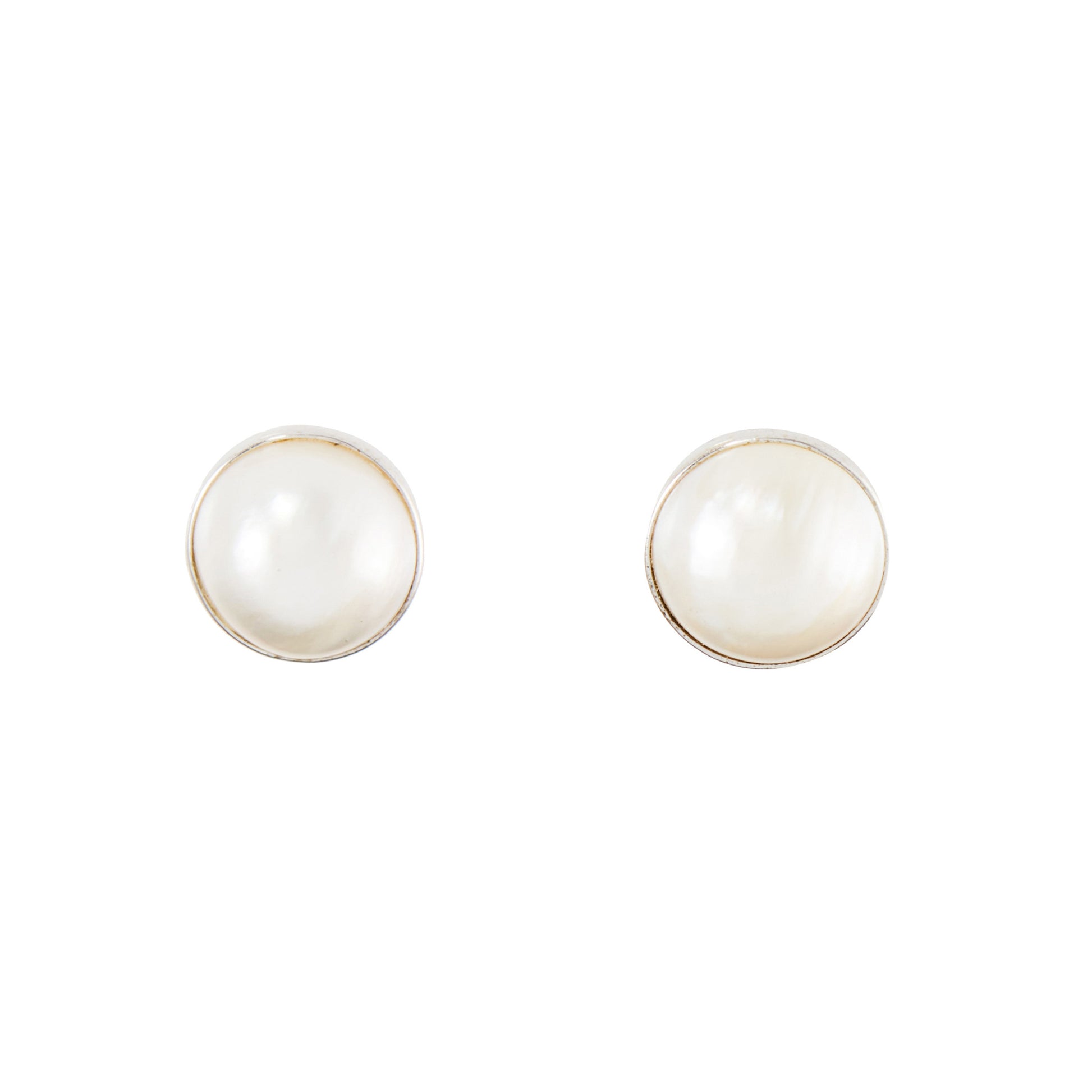 Classic 18ct white gold stud earrings, each set with a lustrous mabé pearl.