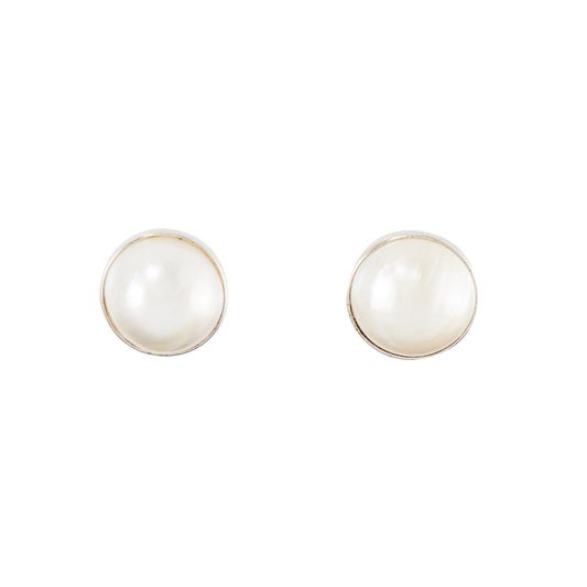 Classic 18ct white gold stud earrings, each set with a lustrous mabé pearl.