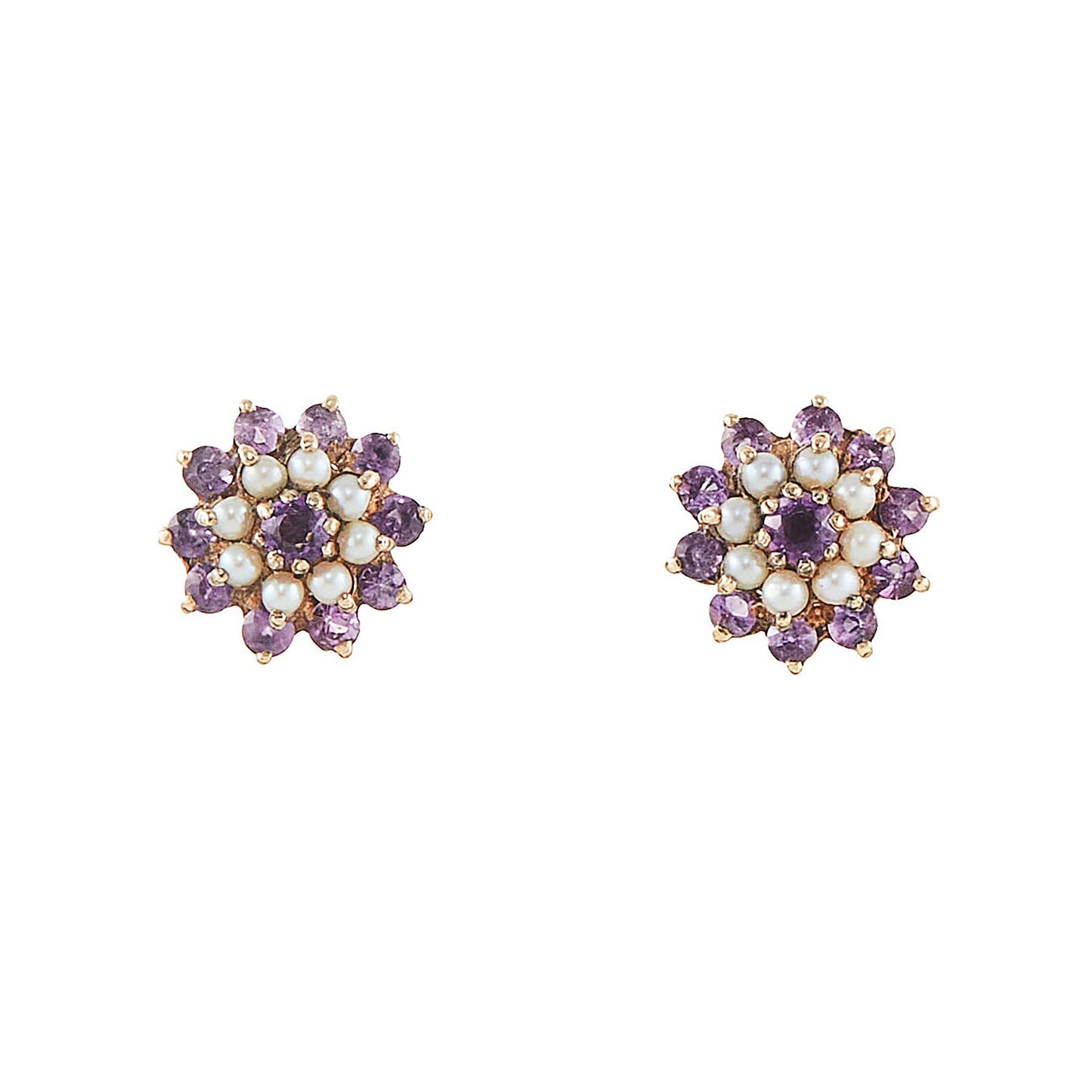 Pretty 9ct gold stud earrings, with beautifully faceted amethysts and seed pearls which are claw-set in the shape of a flower.