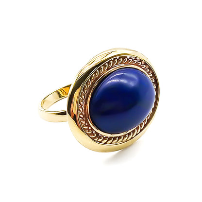 Classic 9ct gold ring set with a beautiful, deep blue lapis lazuli cabochon.