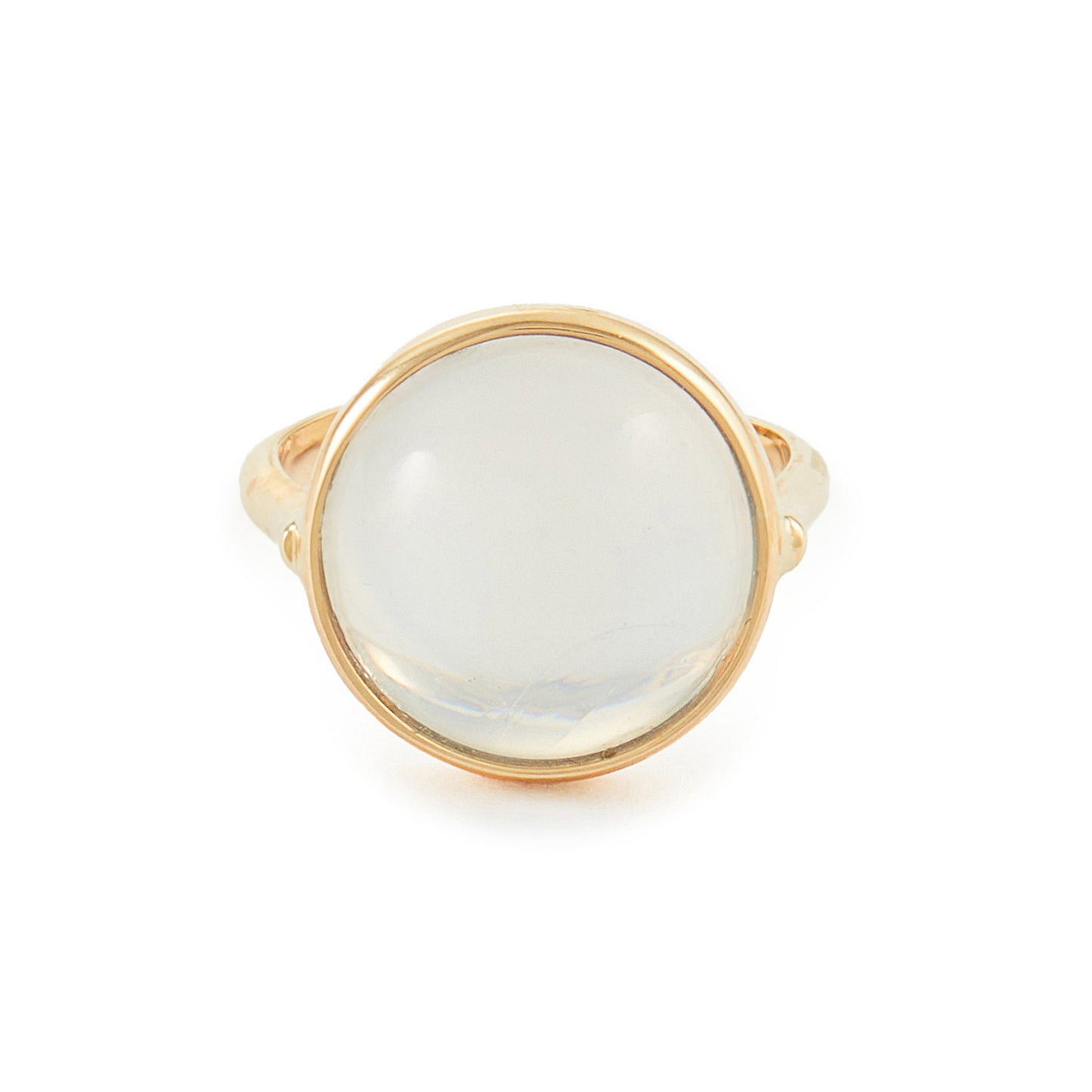 Stylish 9ct gold ring with a luminous moonstone cabochon in a bezel setting.