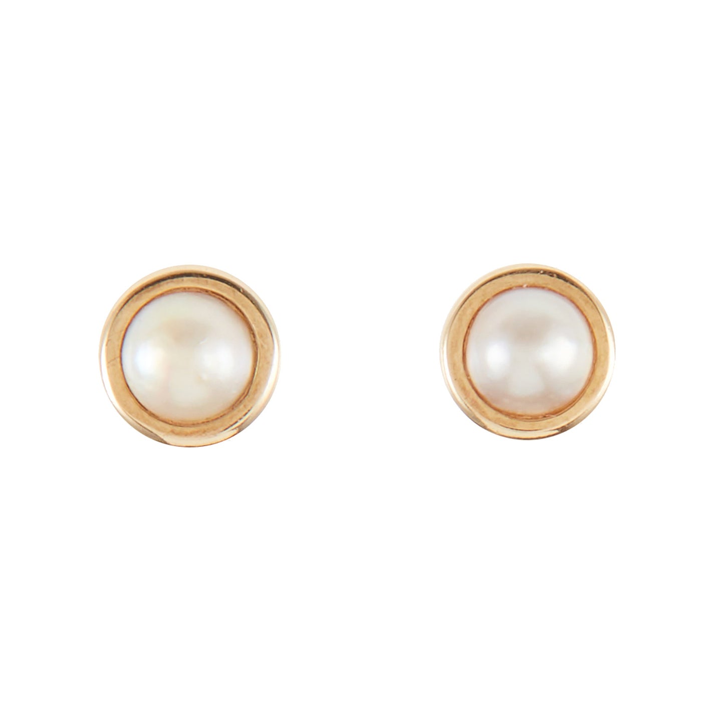 Pretty 9ct gold stud earrings, each with a lustrous mabe pearl in a tube setting.