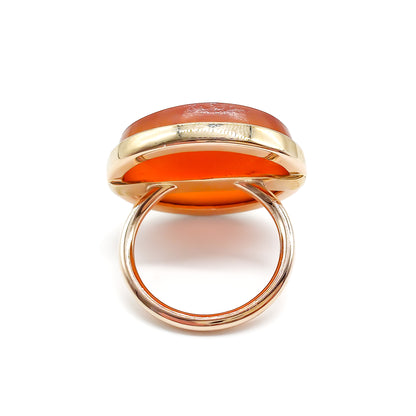 Unusual 9ct rose gold ring set with an antique oval carnelian intaglio depicting a stag.