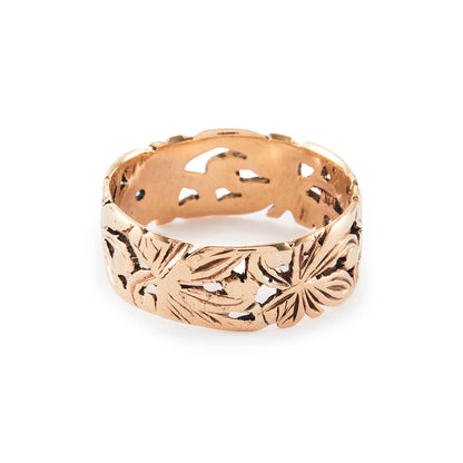 Intricate 9ct rose gold band featuring a lovely cut-out leaf design.