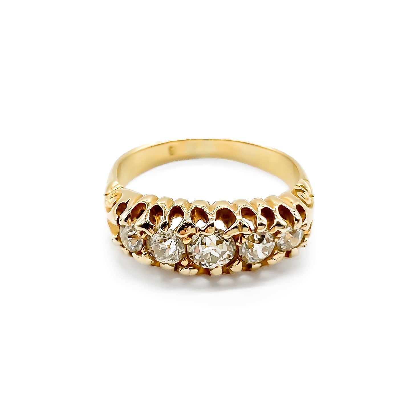 Lovely Edwardian 18ct gold old cut five stone diamond ring with engraving on the shoulders.