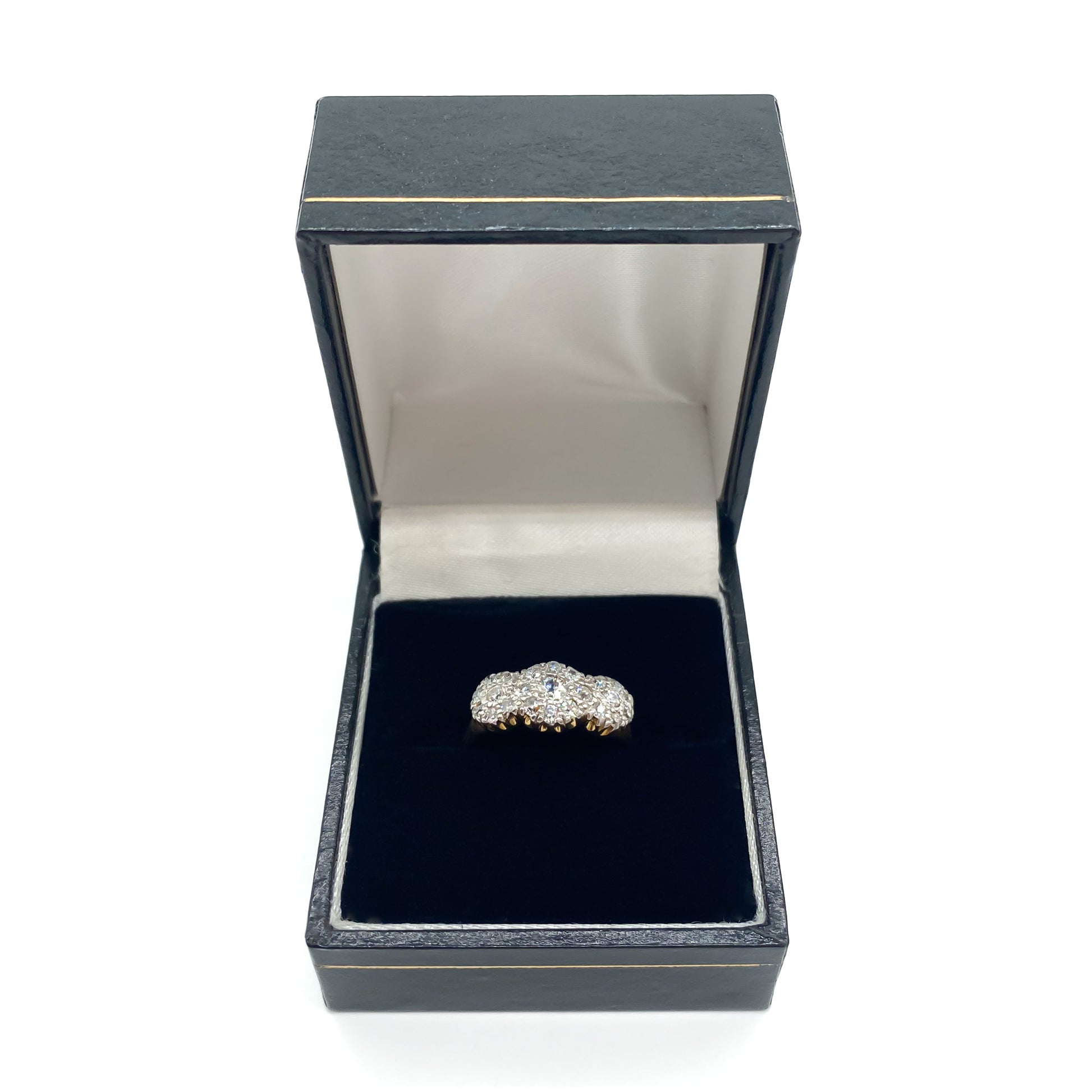 Gorgeous Edwardian 18ct yellow gold ring with 0.73ct, old-cut diamonds in a three cluster white gold setting.