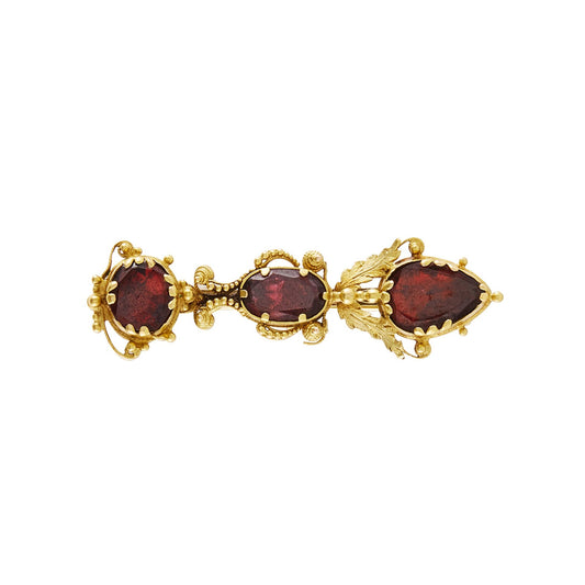 Exquisite 18ct yellow gold Georgian brooch, with three beautiful deep red garnets set in an intricate mount.