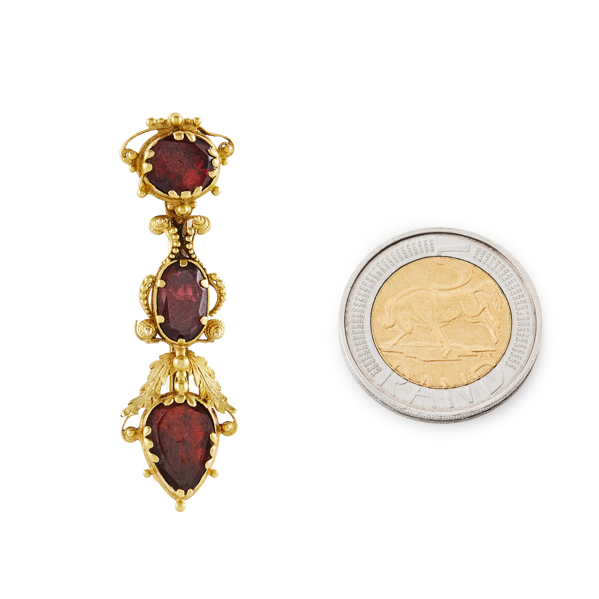 Exquisite 18ct yellow gold Georgian brooch, with three beautiful deep red garnets set in an intricate mount.