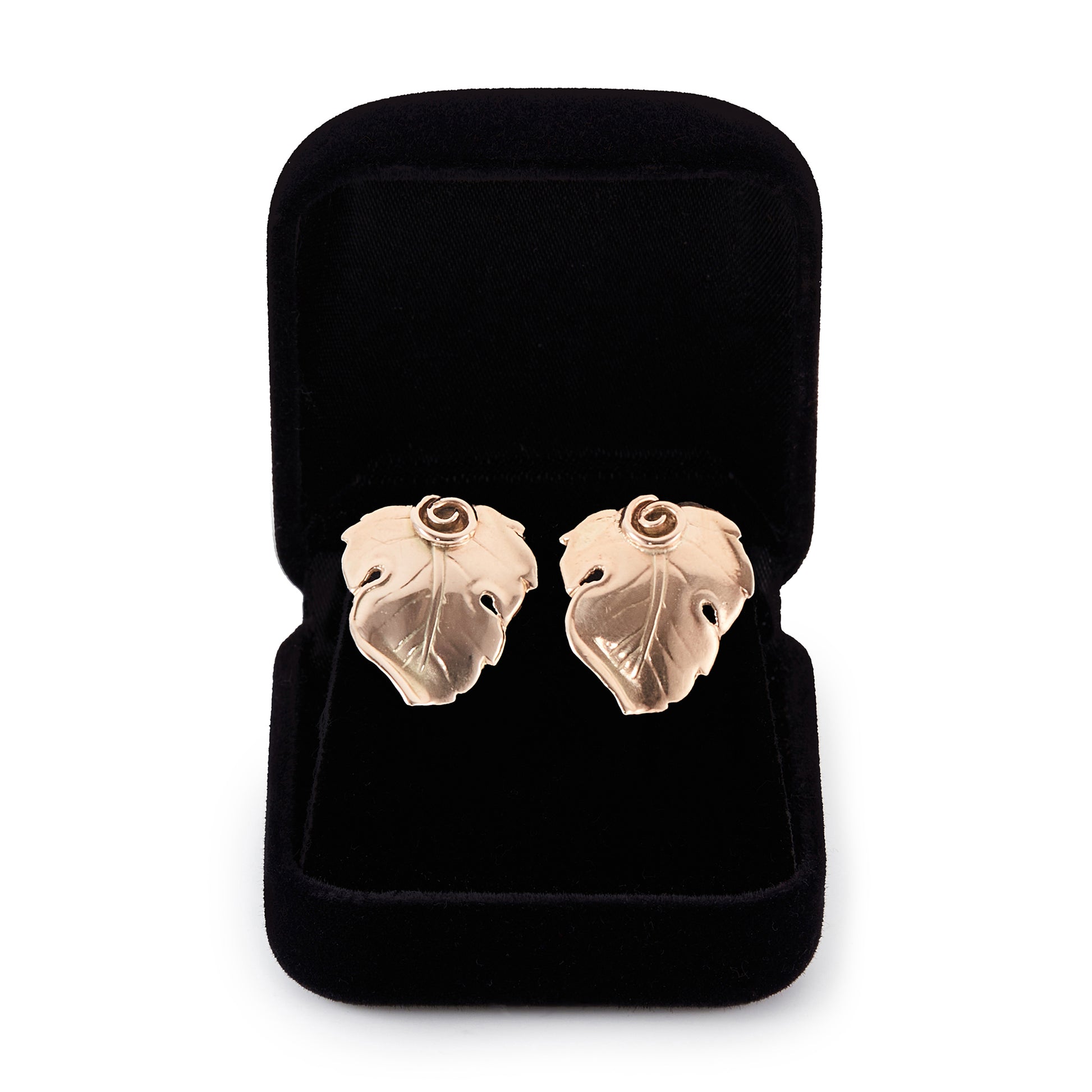 Sought-after and beautifully crafted mid-century 9ct rose gold Candida clip-on earrings in a leaf design. Unmarked.
