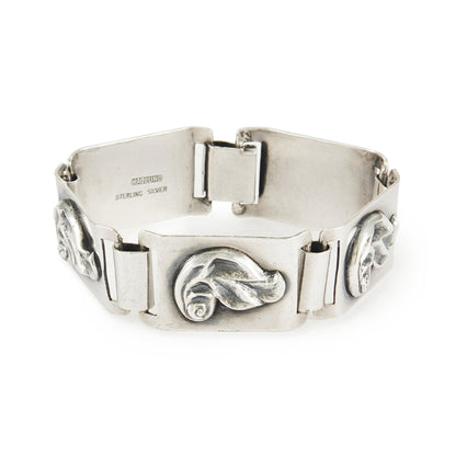 Stylish sterling silver Modernist, Mid-Century panel bracelet with a repoussé design. 
Designer: Haglund (South Africa)